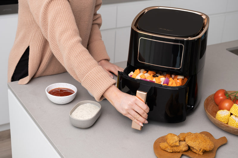 7L Digital Air Fryer (Black) 1700W, 200C, 8 Cooking Settings