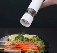 Red Elegant Red Electric Salt and Pepper Grinder - Modern and Compact for Effortless Seasoning